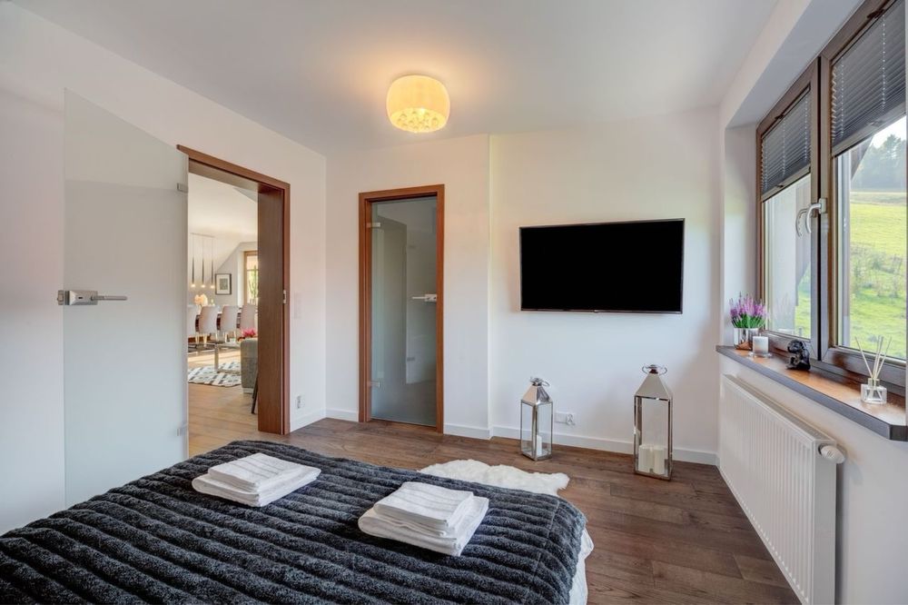 APARTAMENT 7.0 8os WAKACJE sauna balia basen na wyłączność