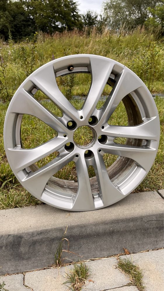 Felgi aluminiowe R17 (5x112) - J8,0 x 17H2 x ET48  super stan.