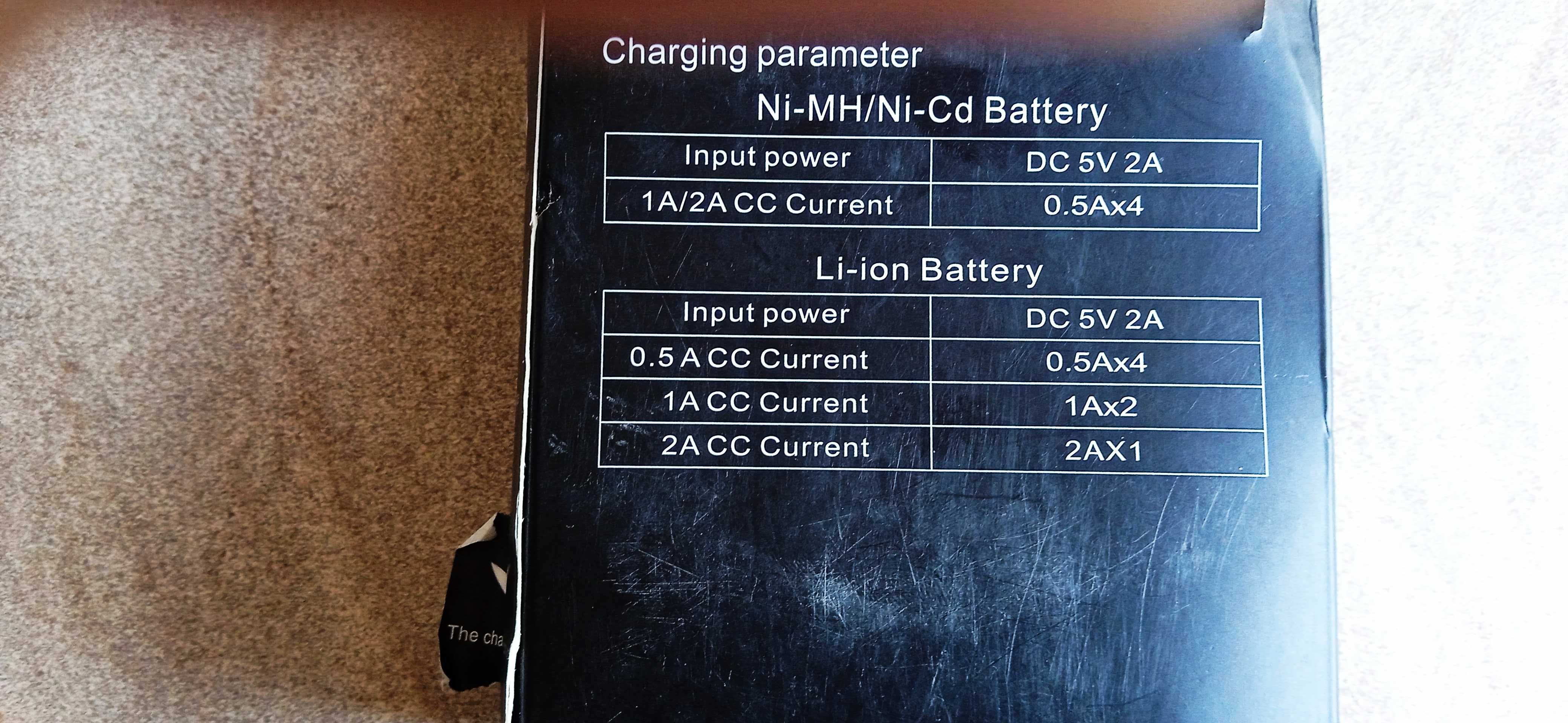 Automatyczna ŁADOWARKA LCD Li Ion MOCNA + 4 ogniwa