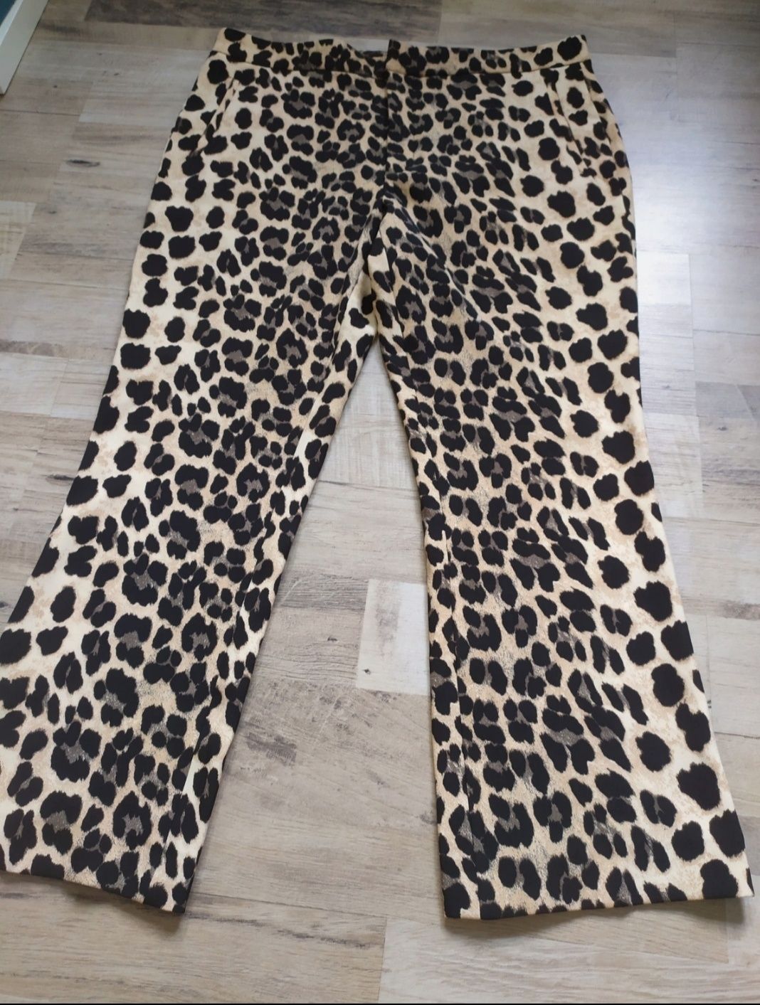 Nowe spodnie damskie XL Zara Basic Bardzo Polecam