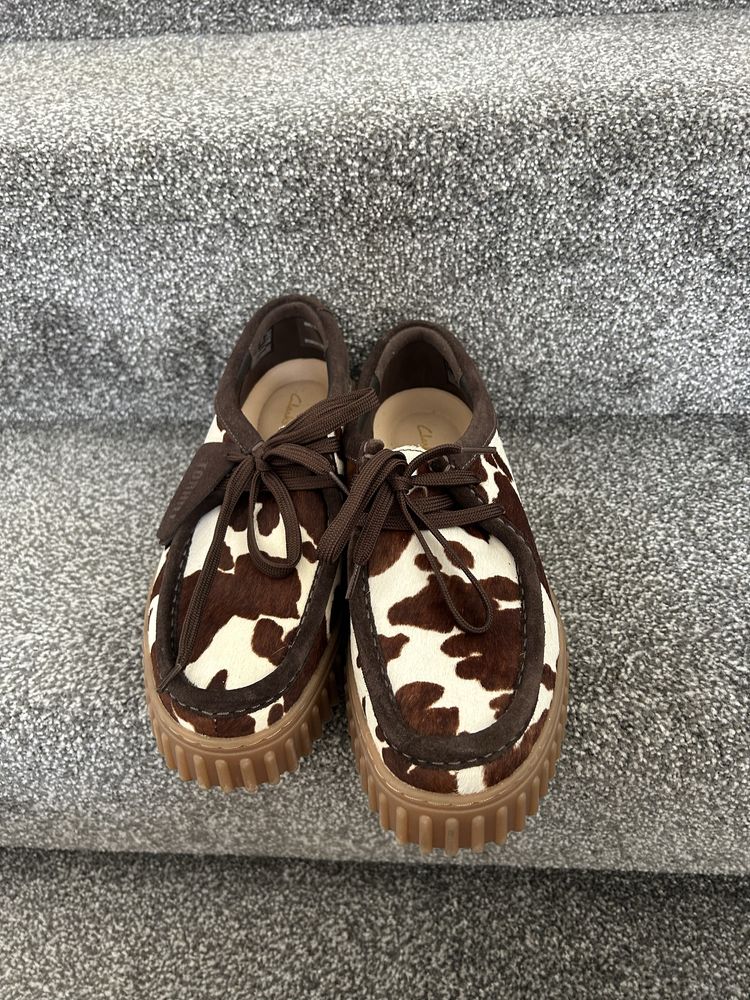 Нові clarks torhill