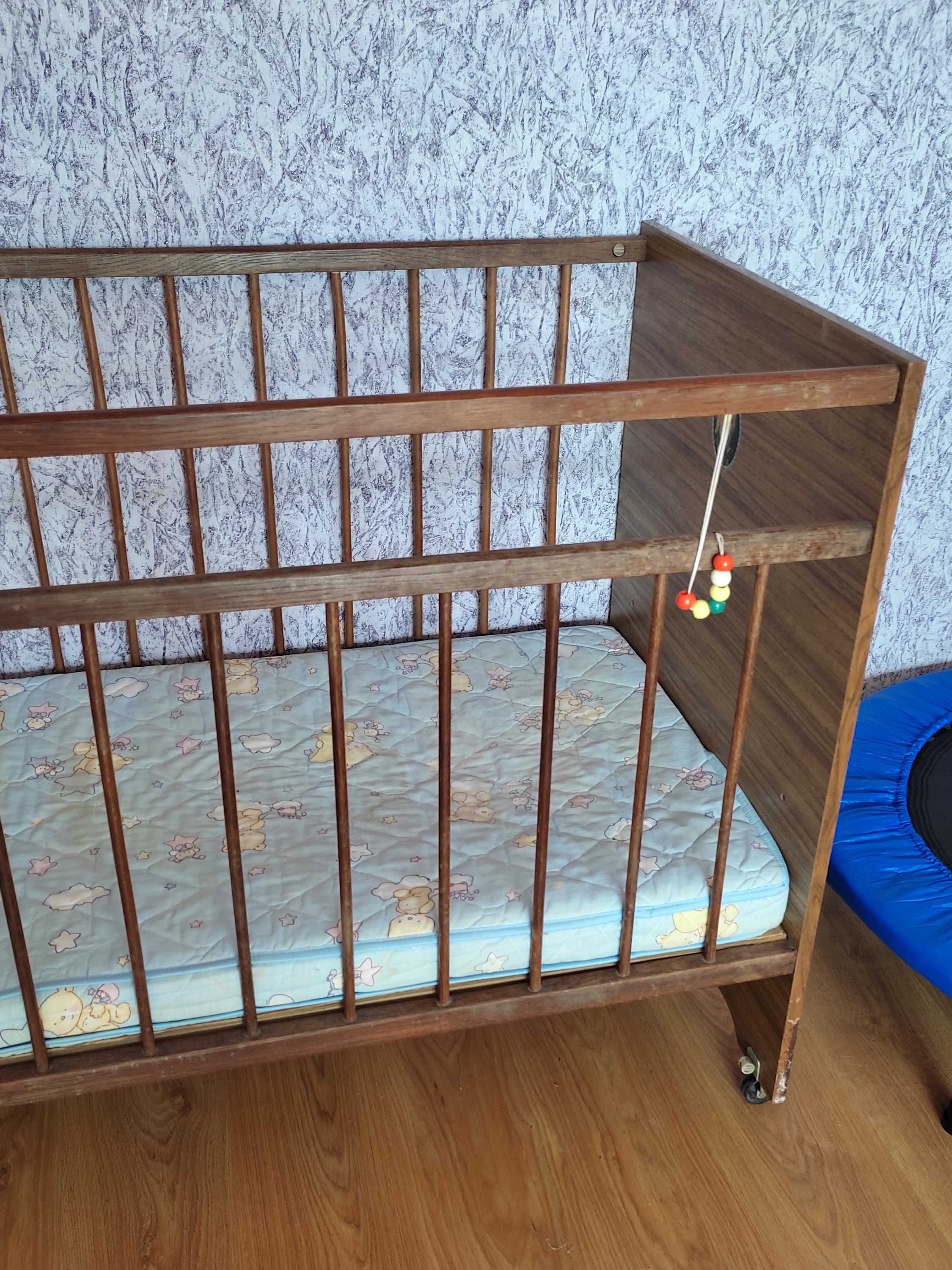 Детская кровать-манеж, кроватка деревянная