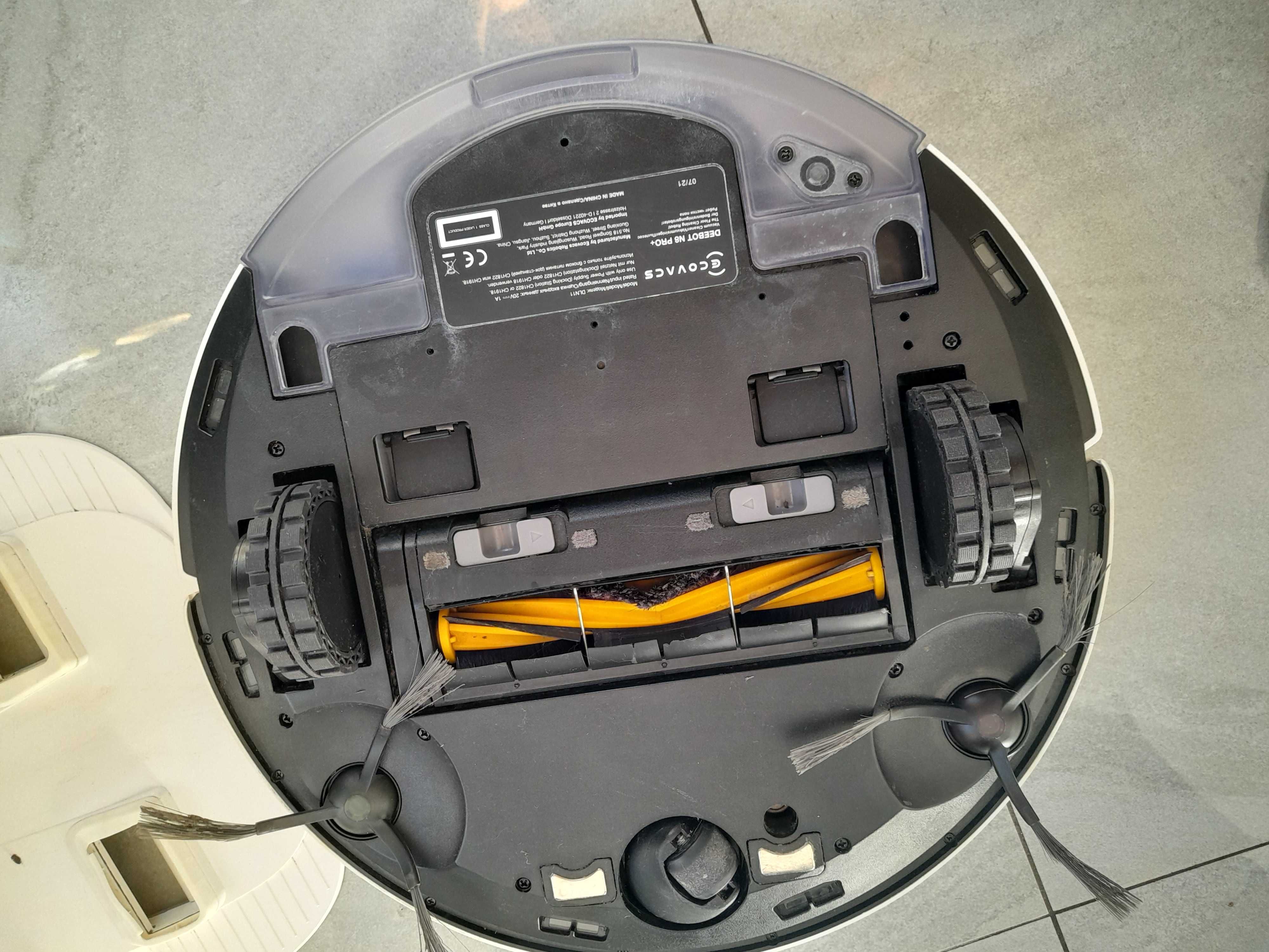 ECOVACS DEEBOT N8 PRO+ robot odkurzający ze stacją ssącą