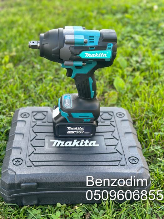 Гайковерт аккумуляторный ударный бесщеточный Makita DTW800BL