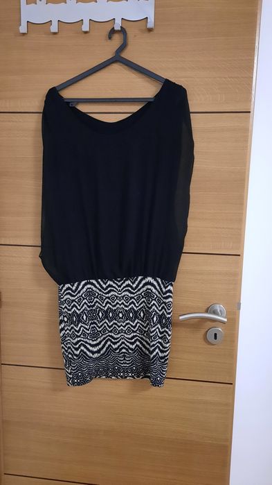 Vestido com saia curta e justa - Zara - Tamanho S