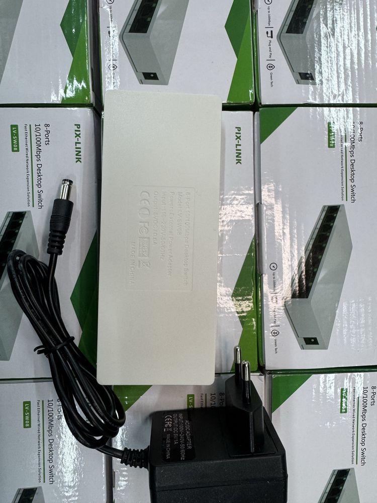 Комутатор світч PIX-LINK LV-SW08 8 портів Ethernet 10/100 Мбіт/сек,