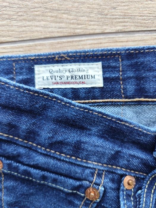 Spodnie Levi's 28/32