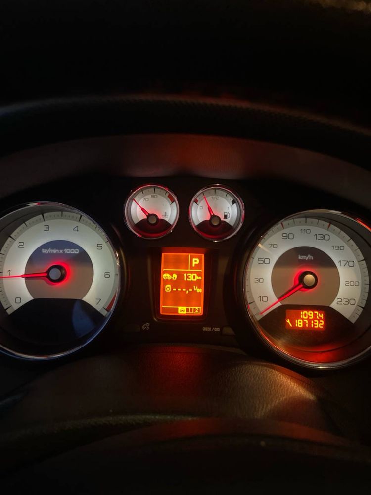 Продам Автомобіль , машину Peugeot 308 2008 року