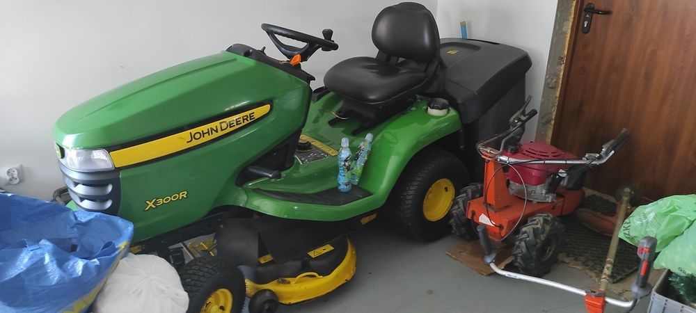 Kosiarka John Deere x300R