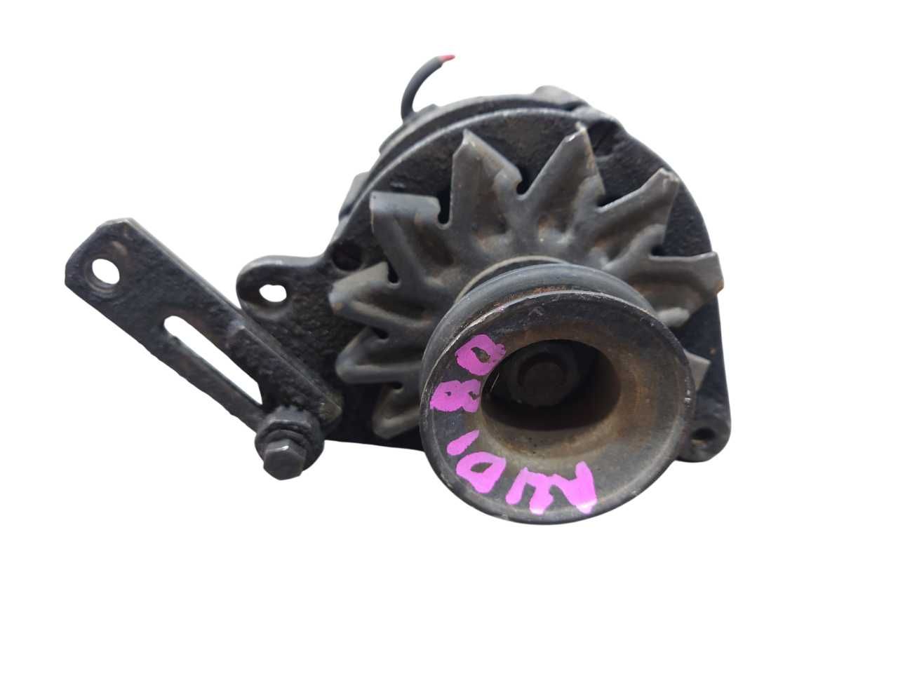 Volkswagen Transporter T3 III Audi 80 B3 1.9 TDI Alternator
