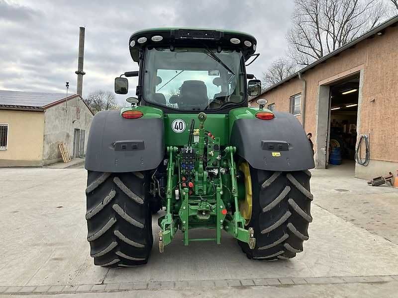 Трактор John Deere 8345R