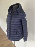Женская куртка moncler М пуховик