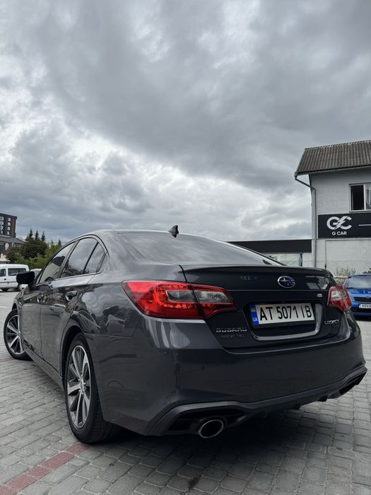 Продам Subaru Legacy 2018 рік