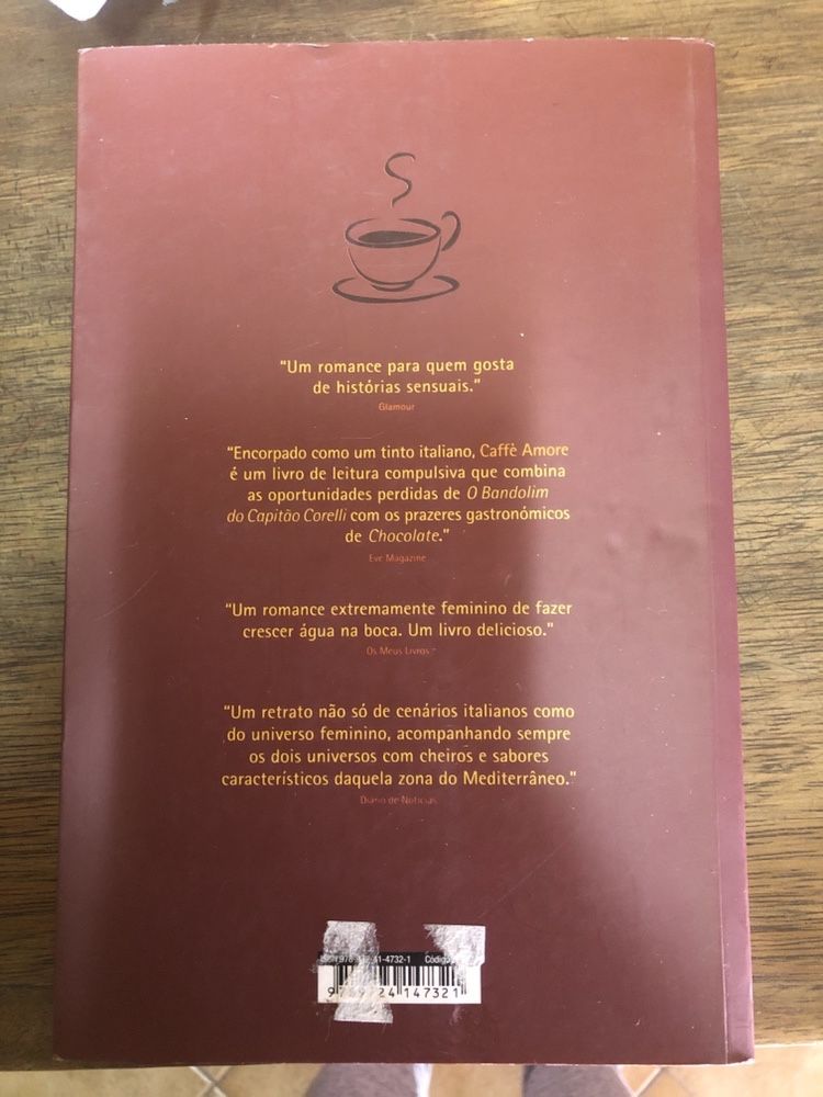 Livro Caffè Amore de Nicky Pellegrino