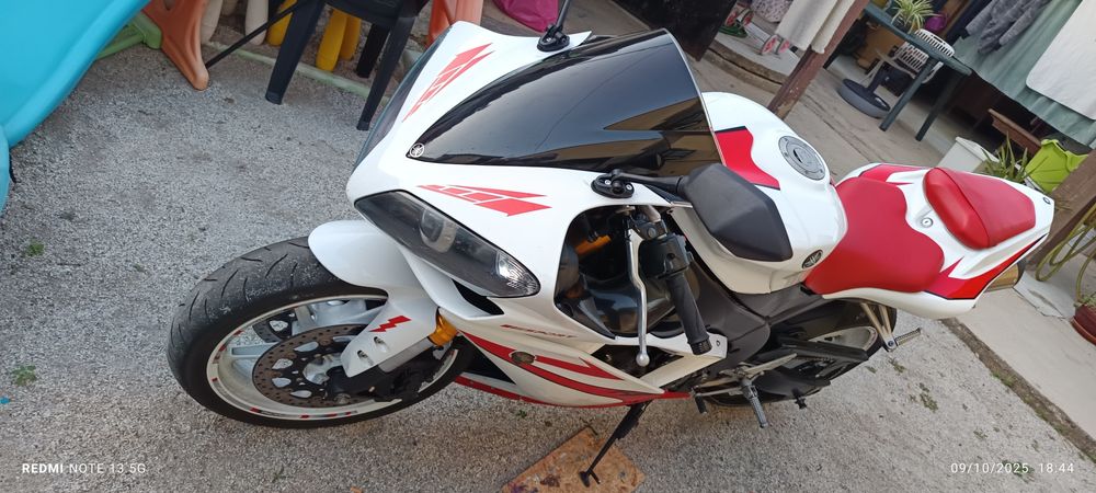 YZFR1 Troca por outro estilo de mota apenas 35mil kl