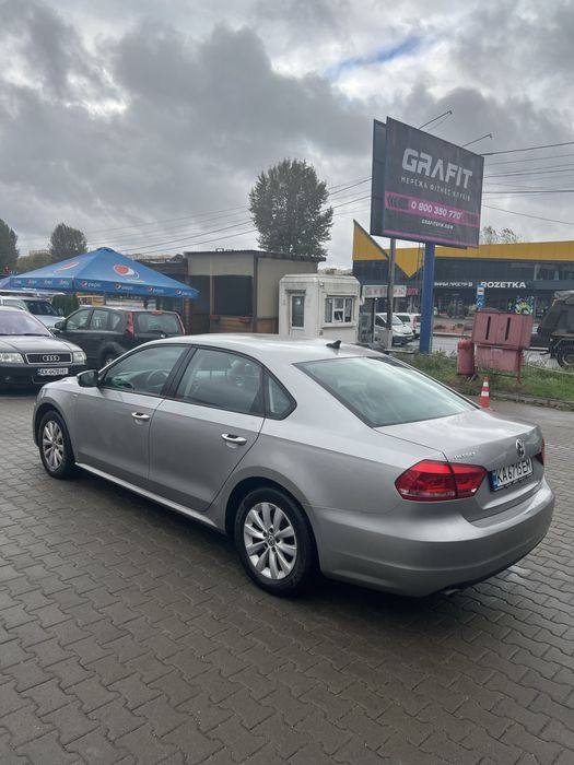 Продаж Фольксваген Пассат B7