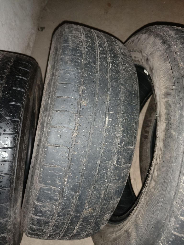 Продам шини б/у TRIANGLE 225/60 r18 всесезонні