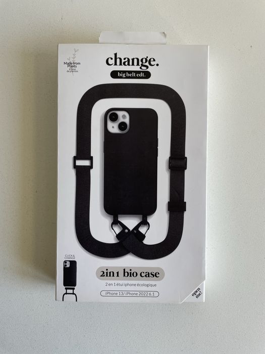 Capa Change. Para iPhone 13 com fita/cordão NOVA