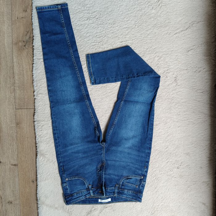 Spodnie dżinsowe Reserved dla chłopca rozm 158