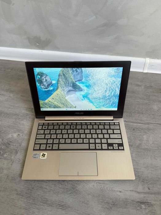 ASUS Zenbook UX21E i3-2367M/4GB/64GB SSD