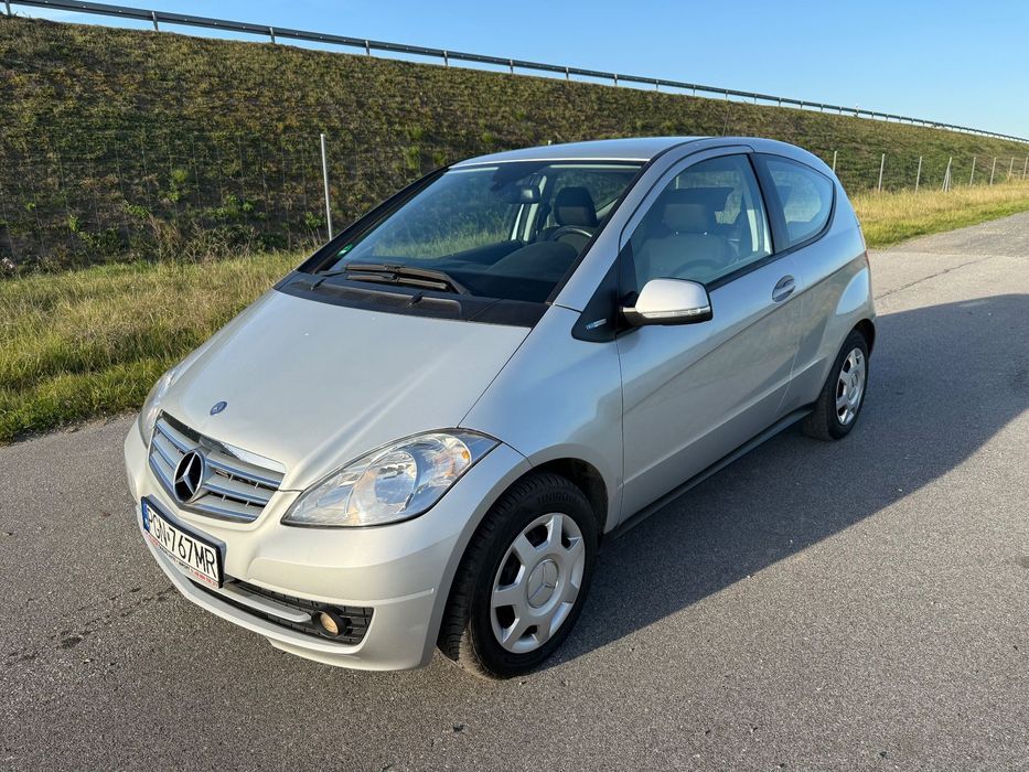 Mercedes-Benz Klasa A Mały srebrny fajny klimatyzacja podgrzewane fotele
