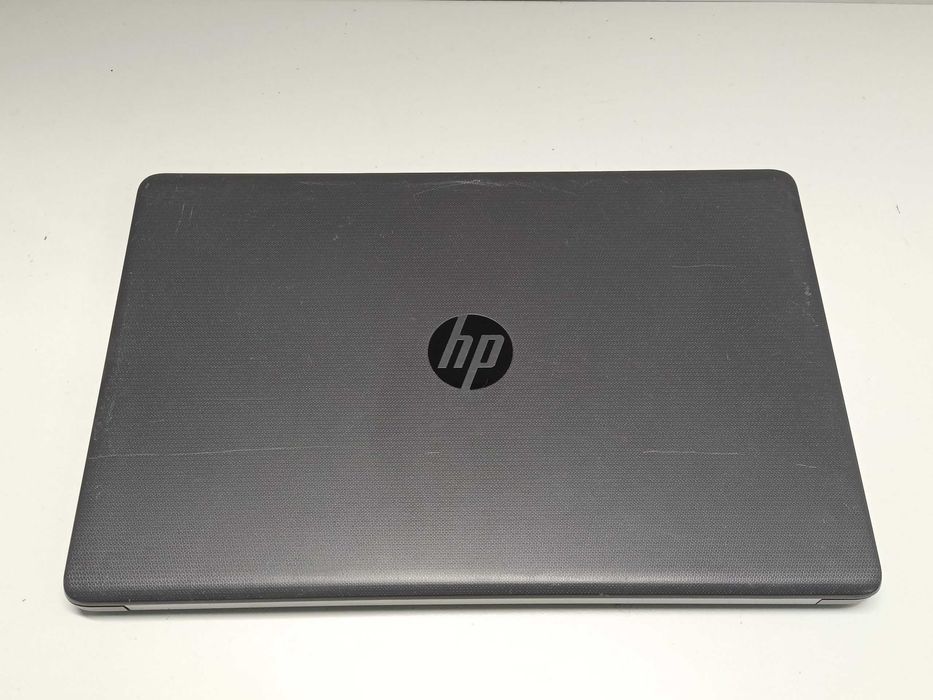Ноутбук HP 250 G7  15.6"  i5-8265U  8GB DDR4 / 256GB SSD / WebCam