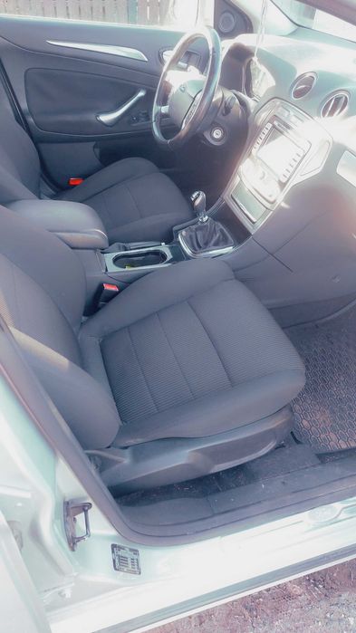 Ford Mondeo 2010r  2.0 tdci 140km