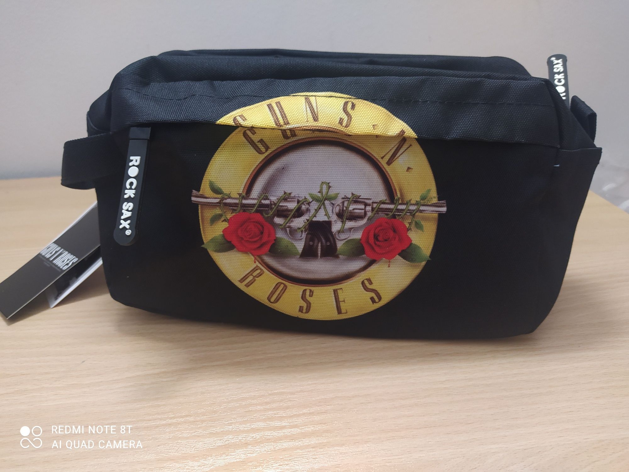 Kosmetyczka piórnik saszetka Guns n' Roses ROCKSAX BRAVADO