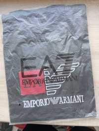 Koszulka Emporio Armani, klasyczny krój czarna XL