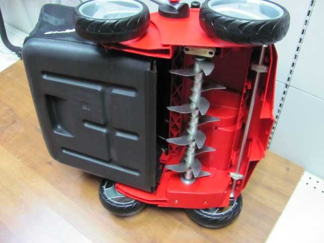 Cкарифікатор-аератор серії Expert Einhell GE-SC 35/1 Li з Німеччини