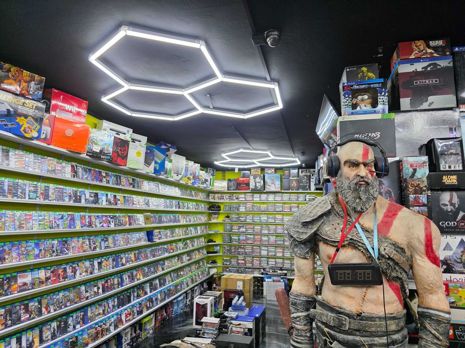 Konsola Playstation 5 PS5 z napędem 4 dobre gry Gwar 6m SKLEP ZAMIANA
