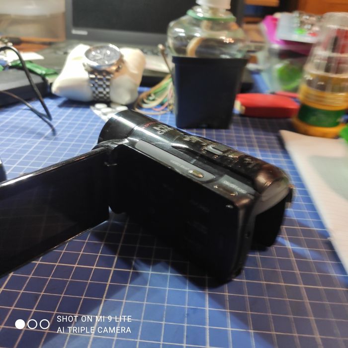 Kamerą Canon Lergia H F M  36