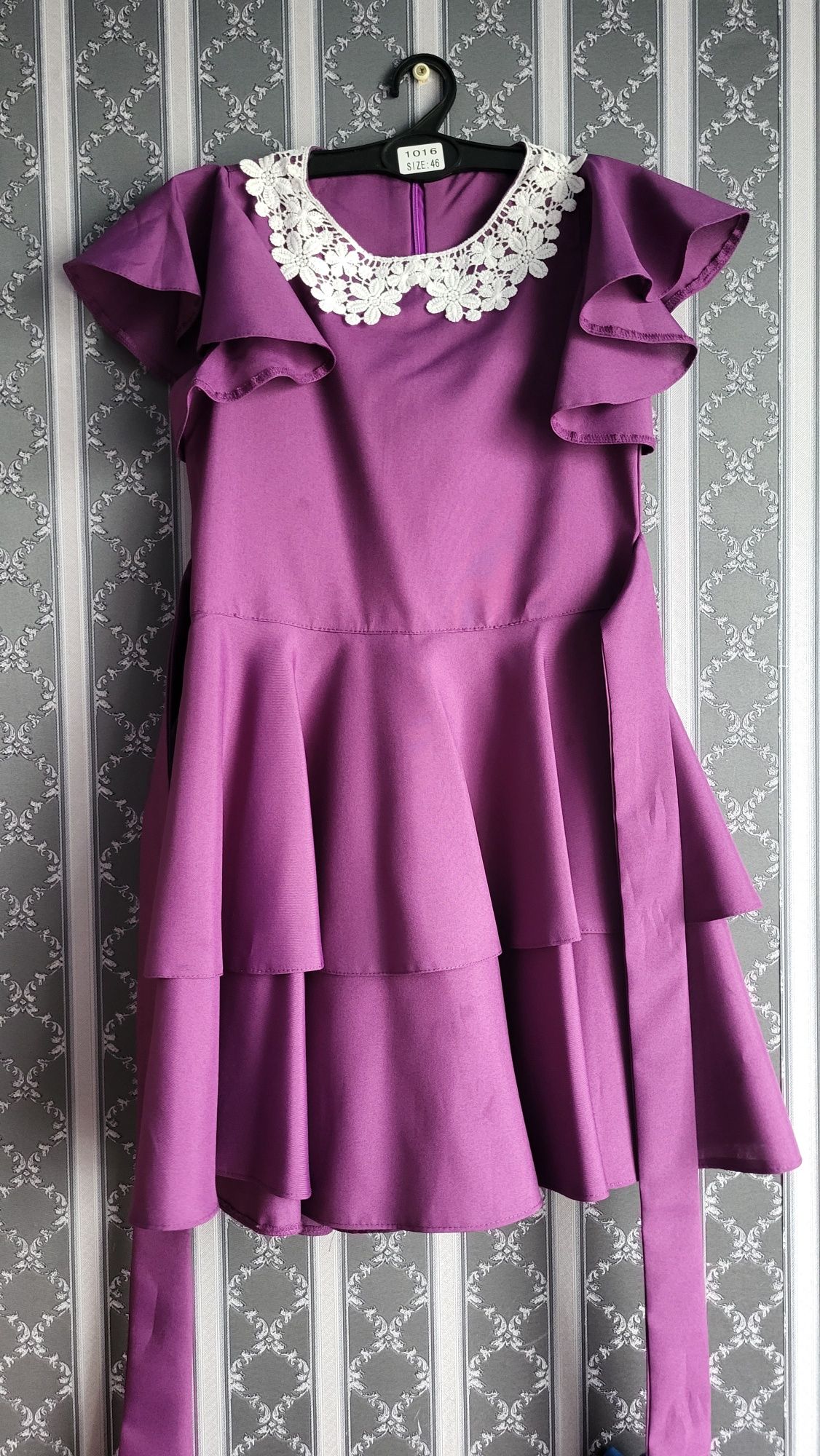 Платье воланы сиренево фиолетовое 7-10л воланы с воротником кружевом 1