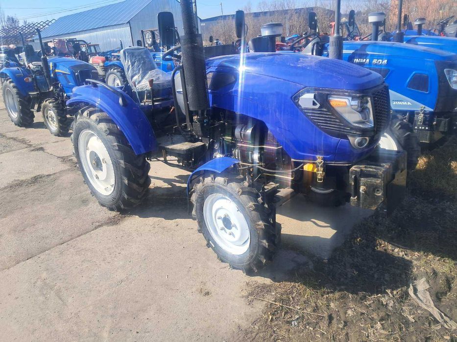 Трактор БУЛАТ 244 PRO