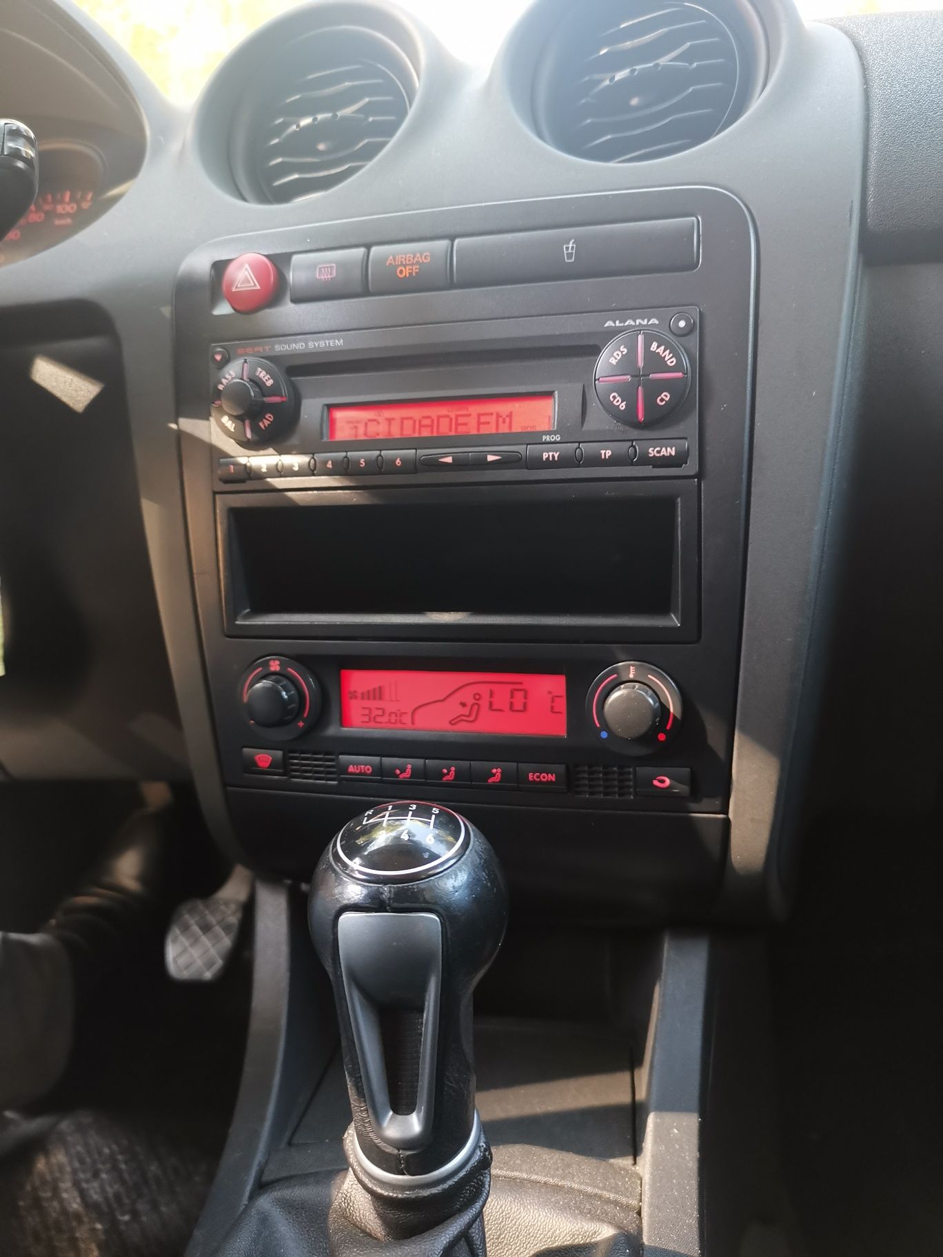 Seat Cordoba Sport FR 1.9 TDI cerca de 200CV - Aceito troca por Mota