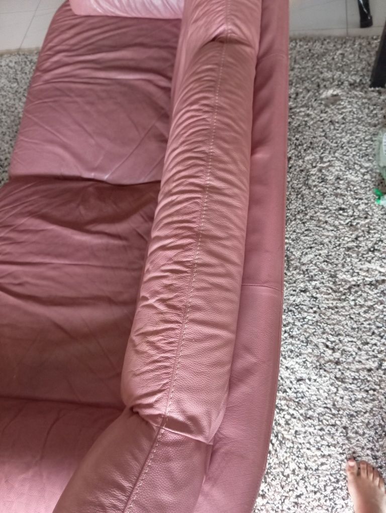 Conjunto de sofá e duas poltronas