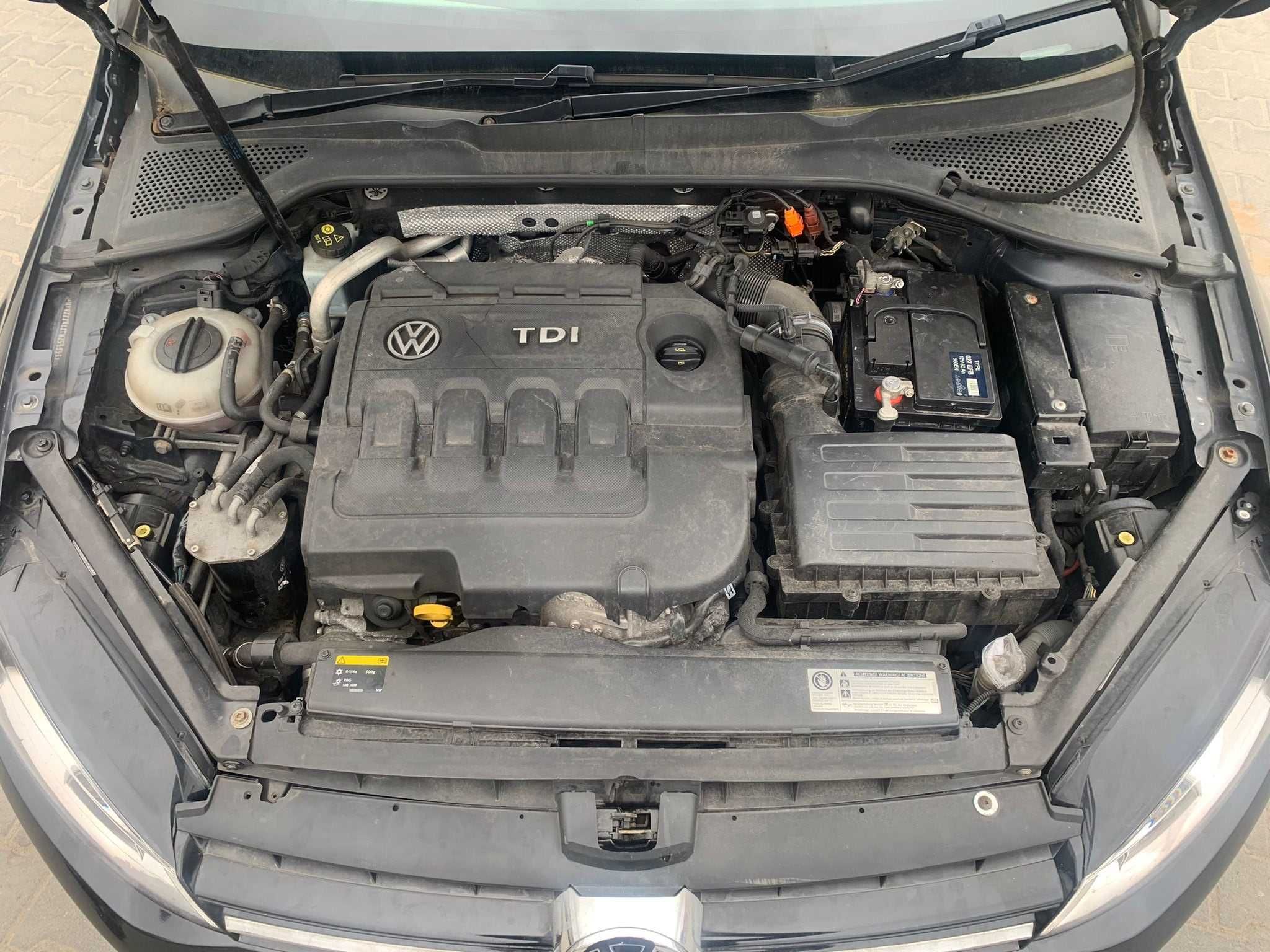 VW Golf 7 VII części lc9x silnik crb skrzynia pfl maska klapa drzwi