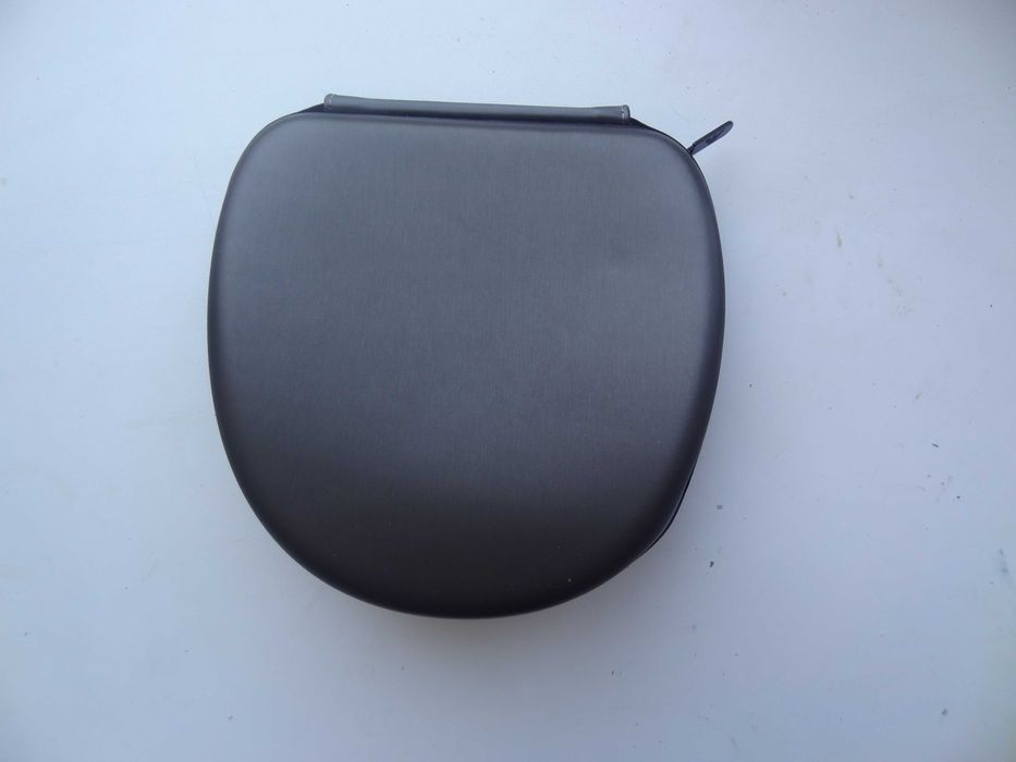 Emporio Armani оригінальний футляр чехол для окулярів