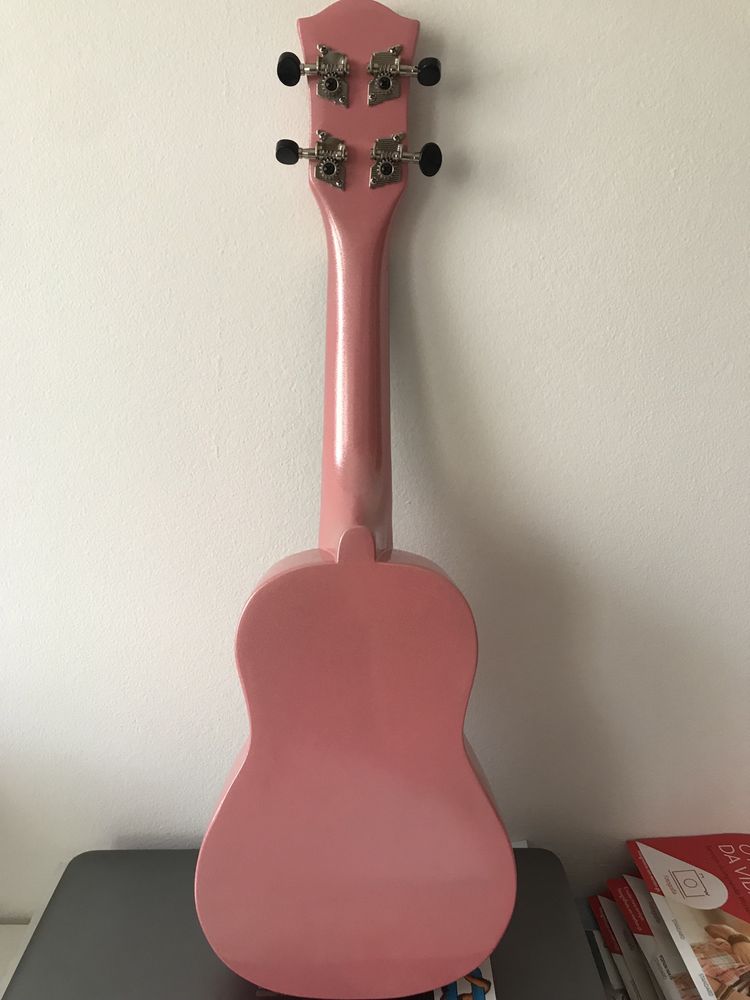 Ukulele de cor rosa NOVO