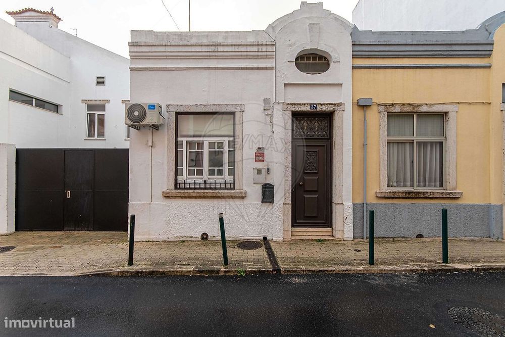 Moradia T2 para venda