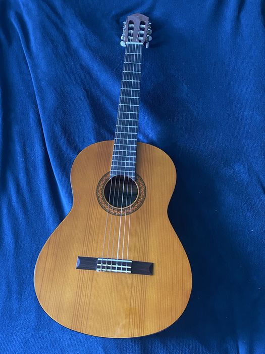 Класична гітара Yamaha c40