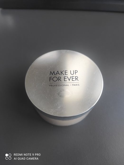 Make Up for ever puder ultra HD