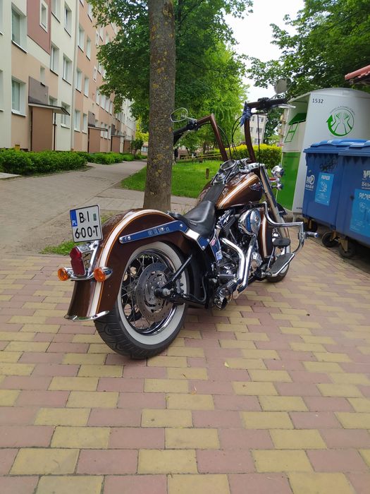 Harley-Davidson softail heritage deluxe