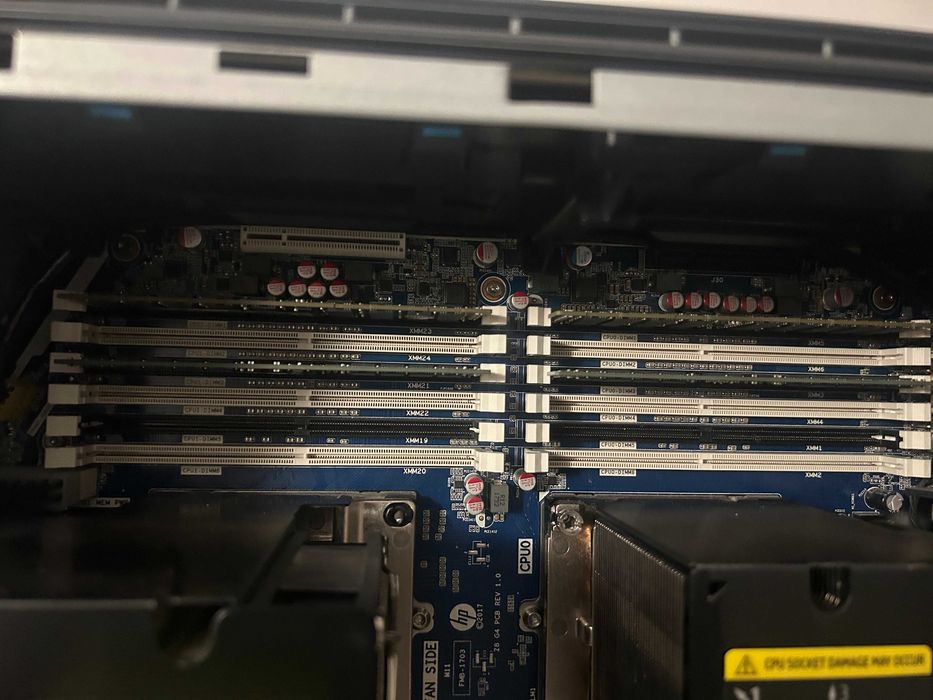 Komputer do Gier i Grafiki 2x XEON 352 GB RAM