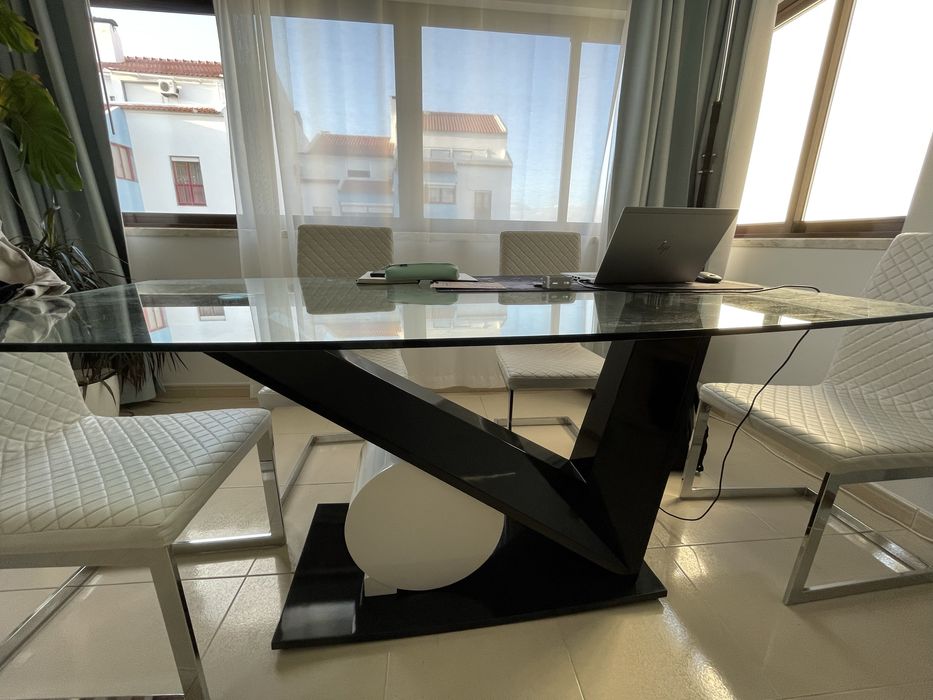 Vendo mesa de jantar
