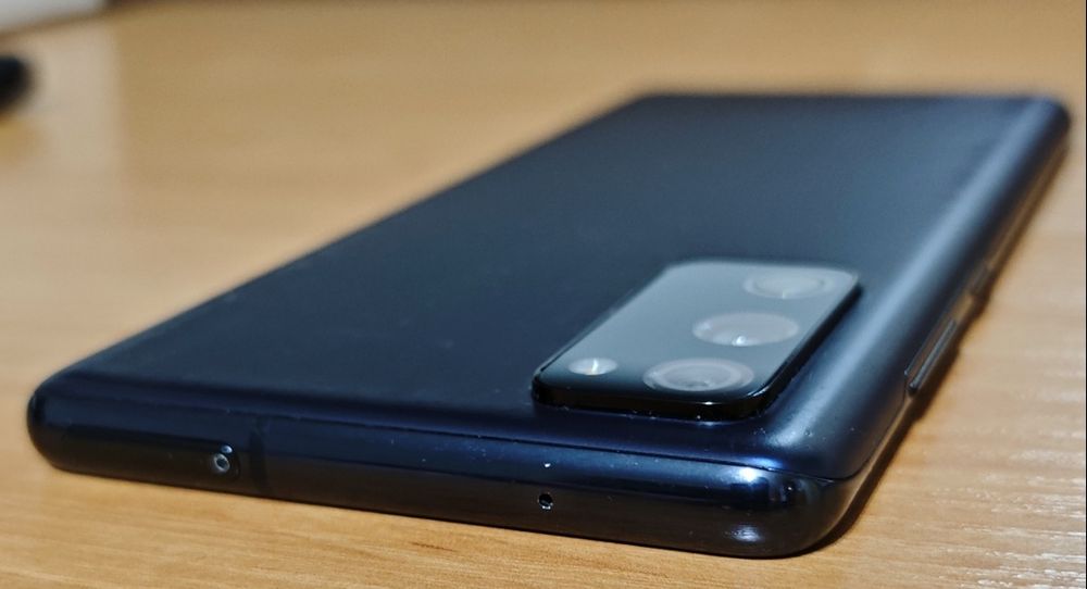 Samsung Galaxy S20 FE 5G Cloud Navy 6/128