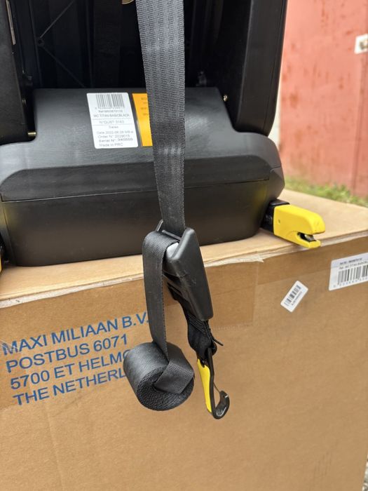 Автокрісло Maxi-Cosi Titan I-Size