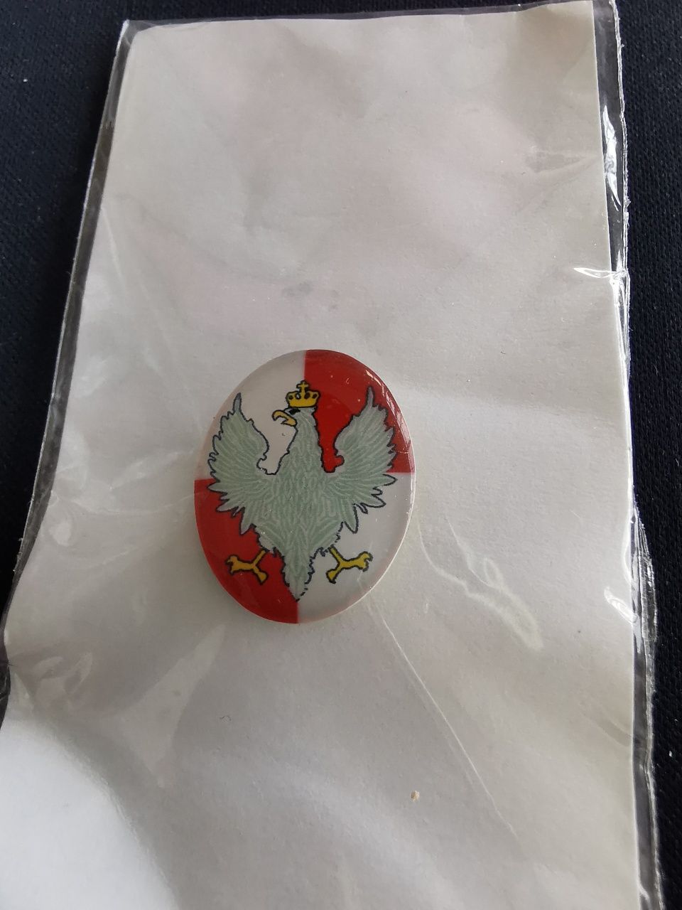 Pins patriotyczny - Kotwica Polski Walczącej oraz godło
