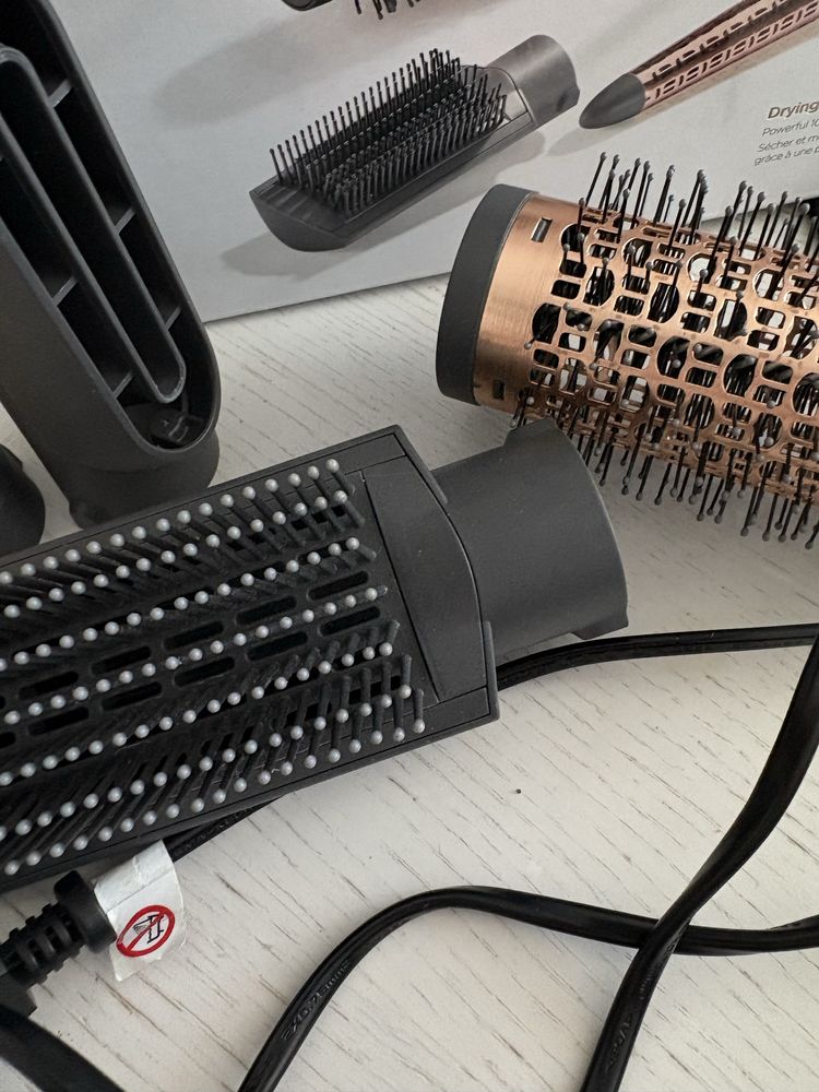 Плойка стайлер фен-браш з насадками BaByliss AS136E