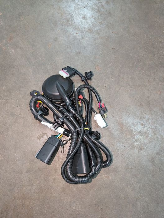 Проводка телевизора Tesla model 3 highland 2024